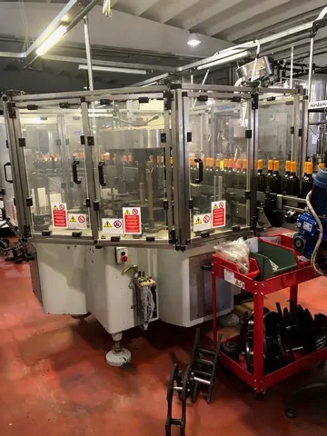 Used Complete Bottling Line for Wine — 3