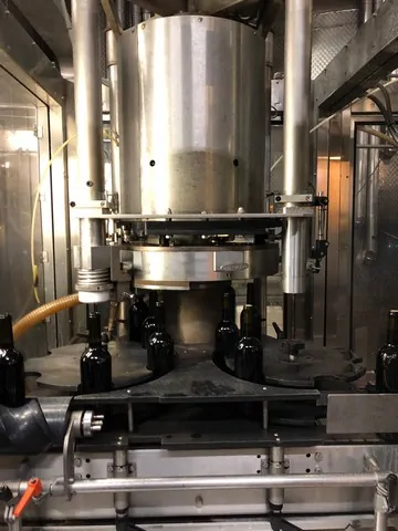 Used Complete Bottling Line Isobaric Bertolaso — 5