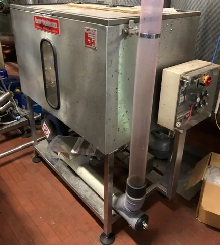 Used Complete Bottling Line Isobaric Bertolaso — 10