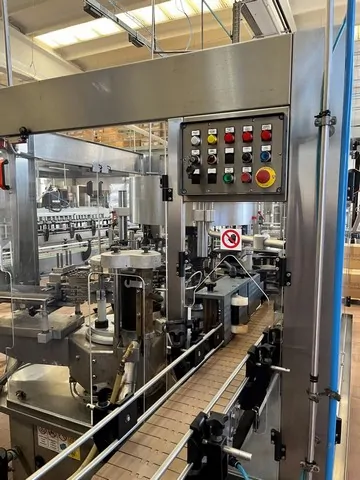 Used Complete Bottling Line Jars & PET Bottles — 4