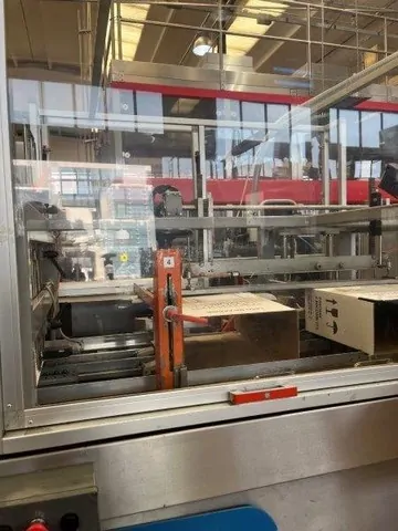 Used Complete Bottling Line Jars & PET Bottles — 7