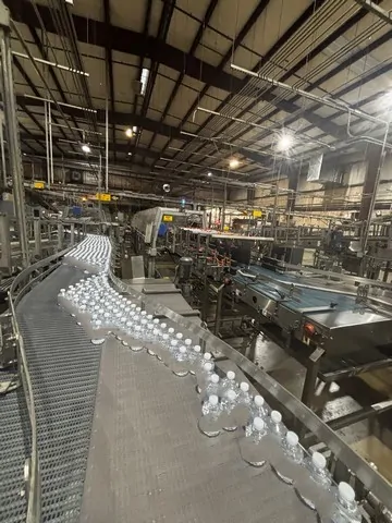 Used Complete Bottling Line KHS 32.000 bph — 9