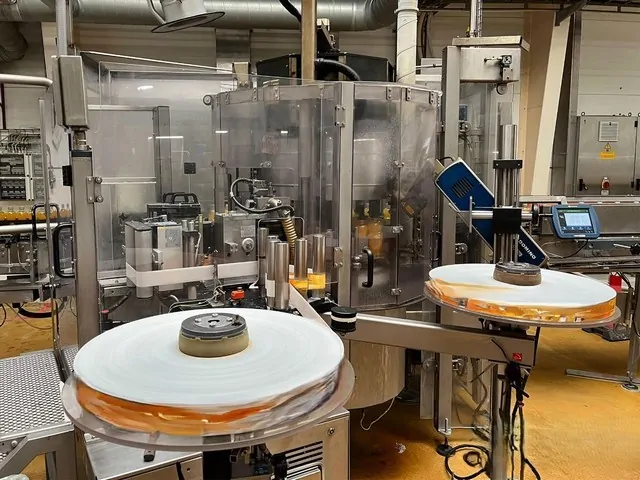 Used Complete Bottling Line Krones 14.000 bph — 5