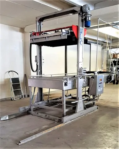 Used Complete Bottling Line MBF 5.000 bph — 2