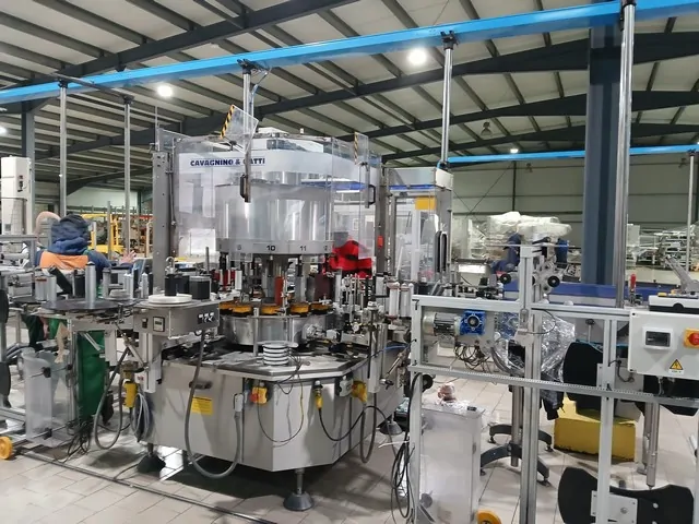 Used Complete Bottling Line MBF 9.500 bph — 5