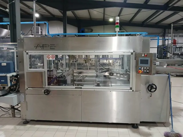 Used Complete Bottling Line MBF 9.500 bph — 7