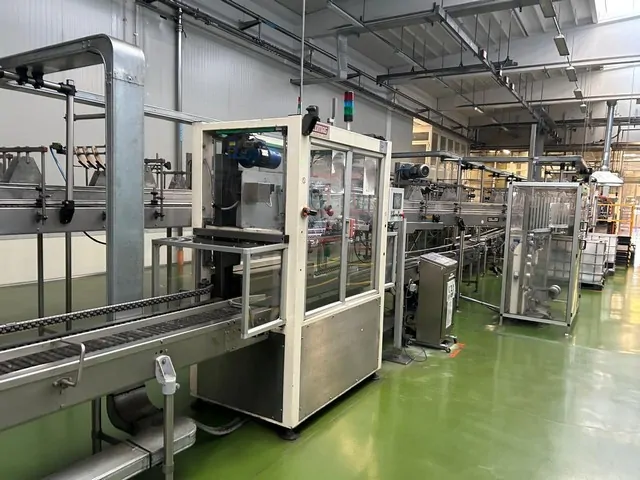 Used Complete Bottling Line Sidel PET 18.500 bph