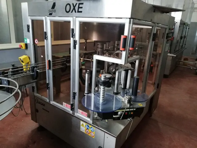 Used Complete Oil Bottling Line Costec — 7