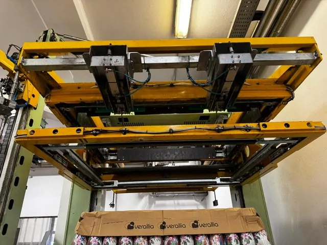 Used depalletizer Logik Lobster 2006 — 5