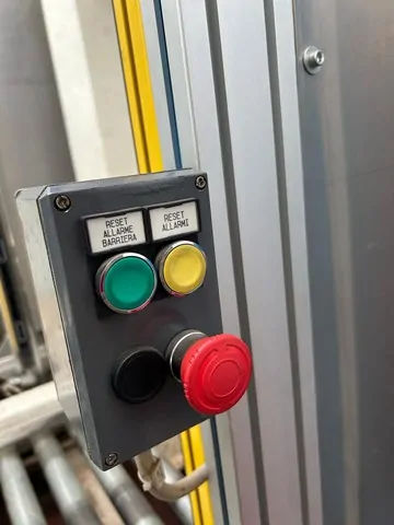 Used Depalletizer Manzini Comaco Da-700BL — 4