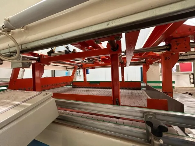 Used Depalletizer Manzini Comaco Da-700BL — 9