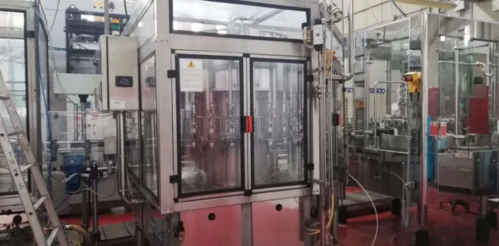 Used filler Alfatek 6.24 WLP 3.000 bph — 5