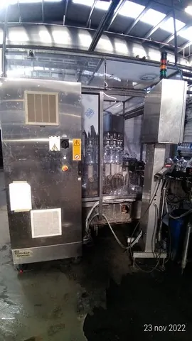 Used filler Bertolaso PET bottles 3.500 bph — 2
