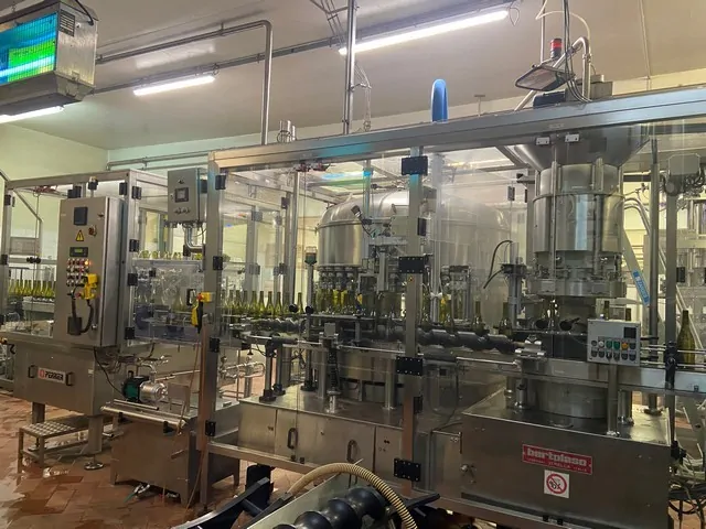 Used Filler Corker Bertolaso 40.6