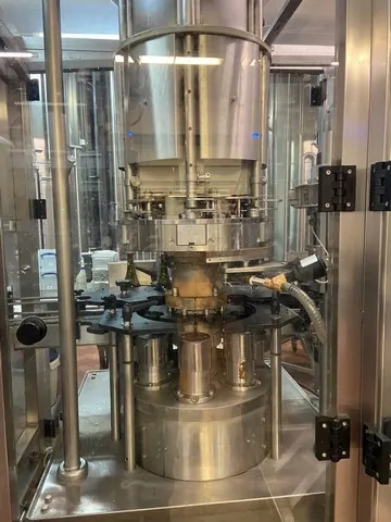 Used Filler Corker Bertolaso 40.6 — 3