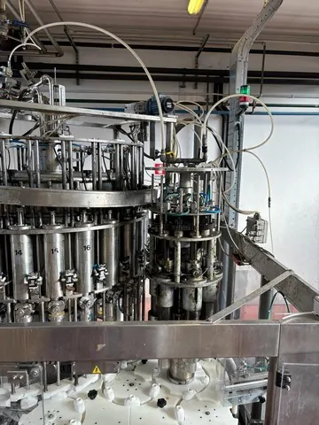 Used filling monoblock Ave for cosmetics — 3