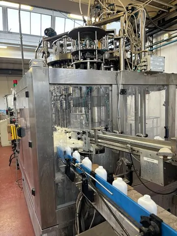 Used filling monoblock Ave for cosmetics — 5