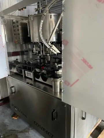 Used Filling monoblock Borelli 1.500 bph — 5