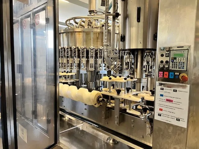 Used Filling Monoblock MBF SYNC. 1200-35/240-4V — 2