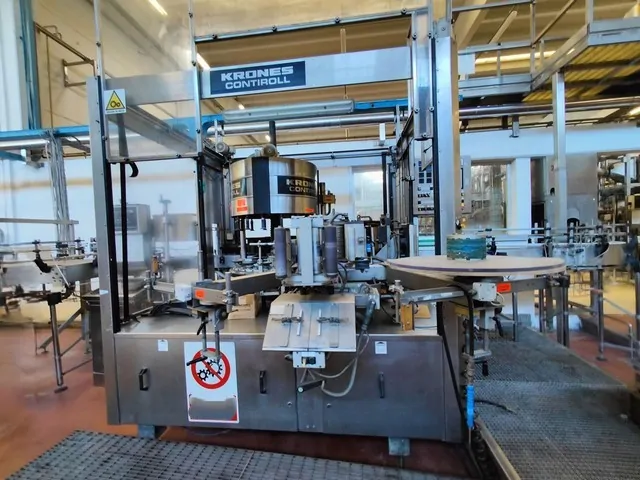 Used Krones labeller Roll-Fed 12.000 bph — 6