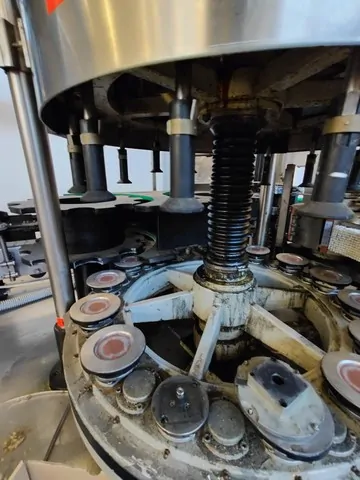 Used Krones labeller Roll-Fed 12.000 bph — 9