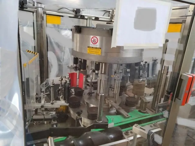 Used labeller Cavagnino&Gatti Adhesive 4.000 bph — 2