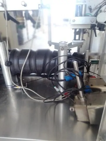 Used labeller Gierre adhesive 2.000 bph — 2