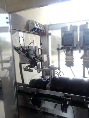 Used labeller Gierre adhesive 2.000 bph — 4