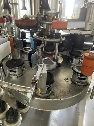 Used labeller Kosme Extra Adhesive 504 6t s2 e2 — 3