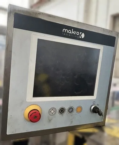 Used labeller Makro Adhesive 15.000 bph — 2