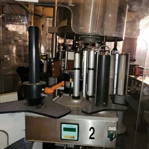 Used labeller Newtec 6.500 bph — 3