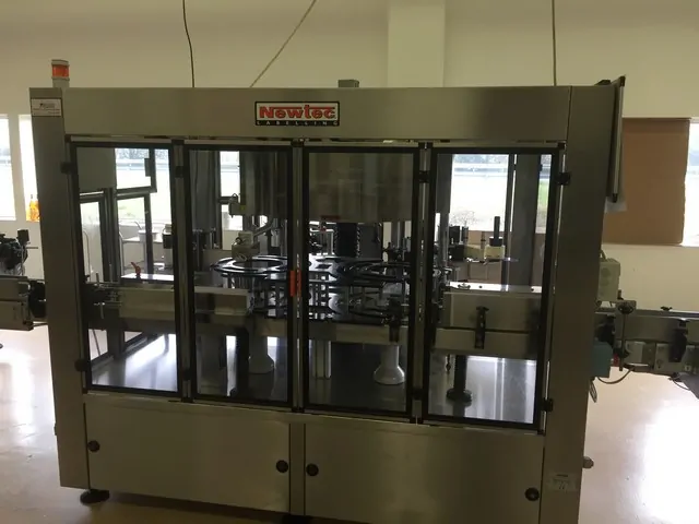 Used labeller Newtec adhesive 3.500 bph