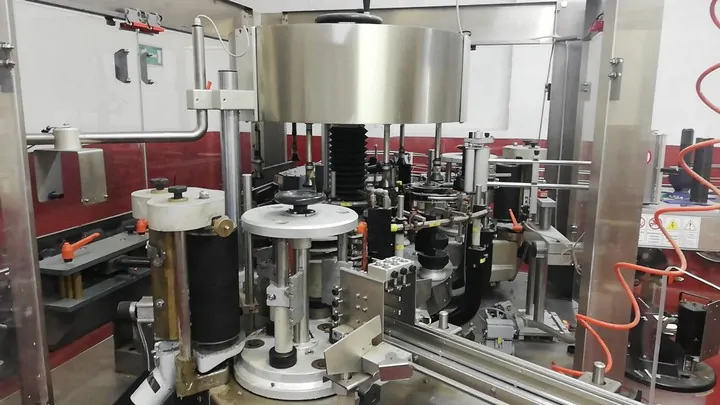 Used labeller Newtec Leopard 6.000 bph — 5
