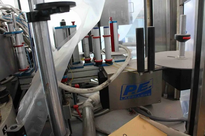 Used labeller P.E. 16T.5S.6E-SL — 5