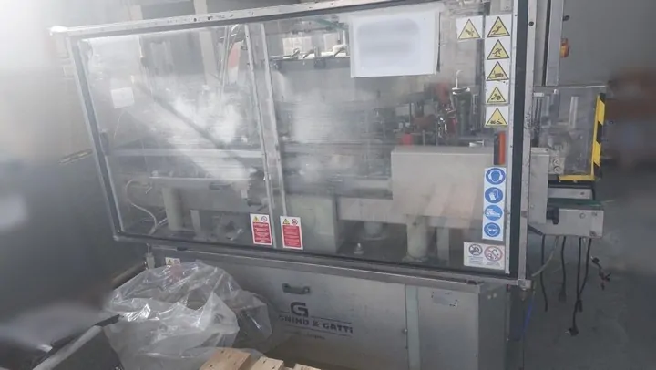 Used labeller P.E. 7.000 bph — 4