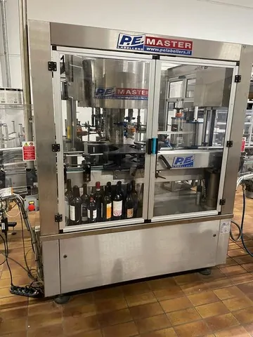 Used labeller P.E. Master m/e — 7