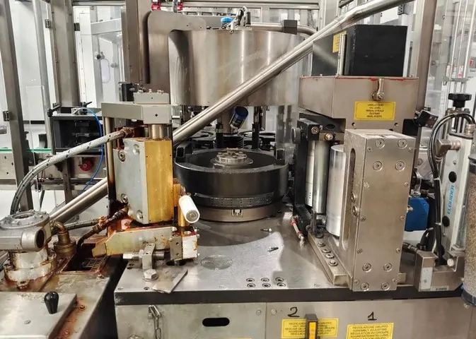 Used labeller P.E. Rollmatic 12.000 bph — 2