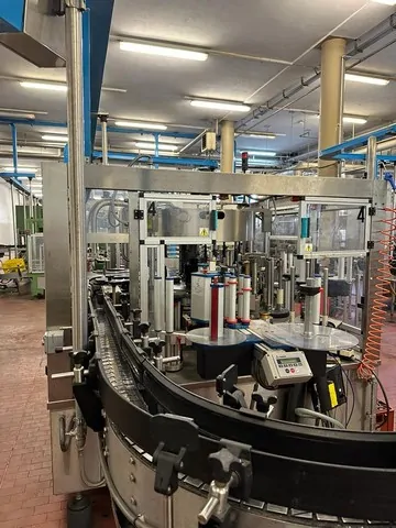 Used labeller P.E. Universal/Master M/S 12.000 bph — 5