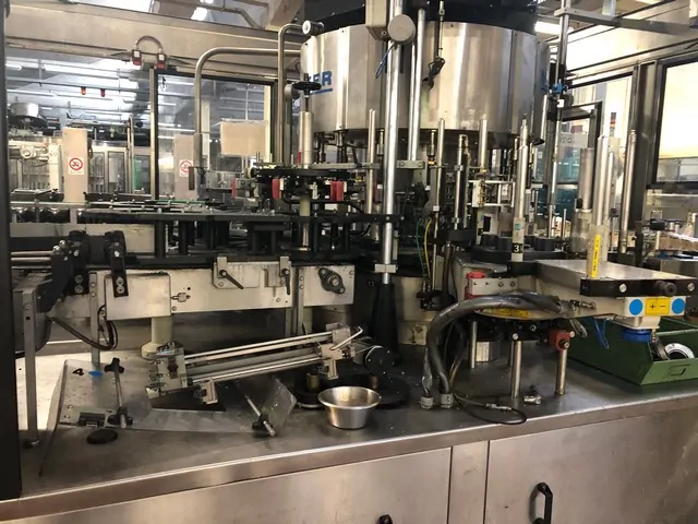 Used labeller P.E. Universal master s — 9