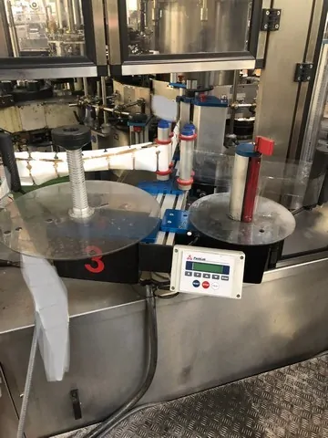 Used labeller P.E. Universal master s — 10