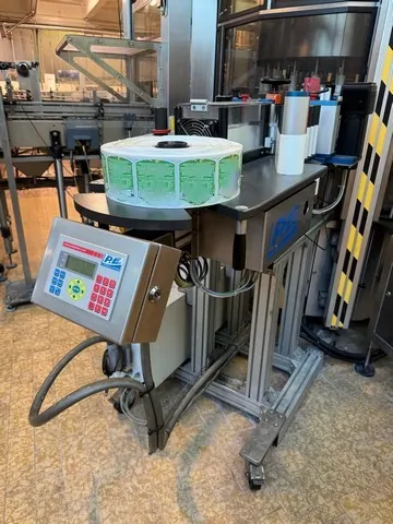 Used Labeller Sacmi Opera 300 adhesive — 3