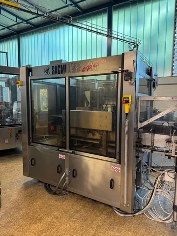 Used Labeller Sacmi Opera 300 adhesive — 7