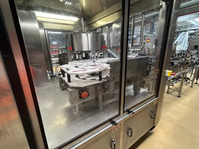 Used Labeller Sacmi Roll-Fed Opera 200 RF — 3