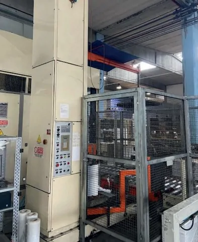 Used Pallet Wrapper FIS PET Bottles — 2