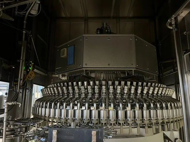 Used PET Bottling Line Krones 30.000 bph — 10