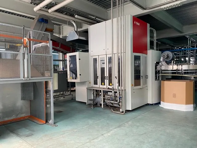 Used PET Complete Bottling Line 12.000 bph — 3
