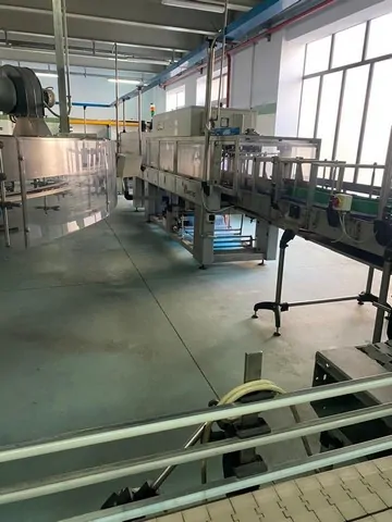 Used PET Complete Bottling Line 12.000 bph — 5