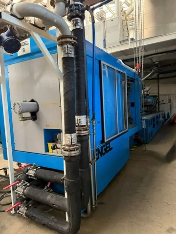 Used Presses Preform PET ENGEL 2004 — 3
