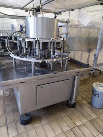 Used rinser Melegari 3.000 bph — 2