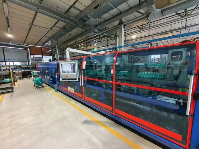 Used Shrink Wrapper Dimac Galaxy — 3